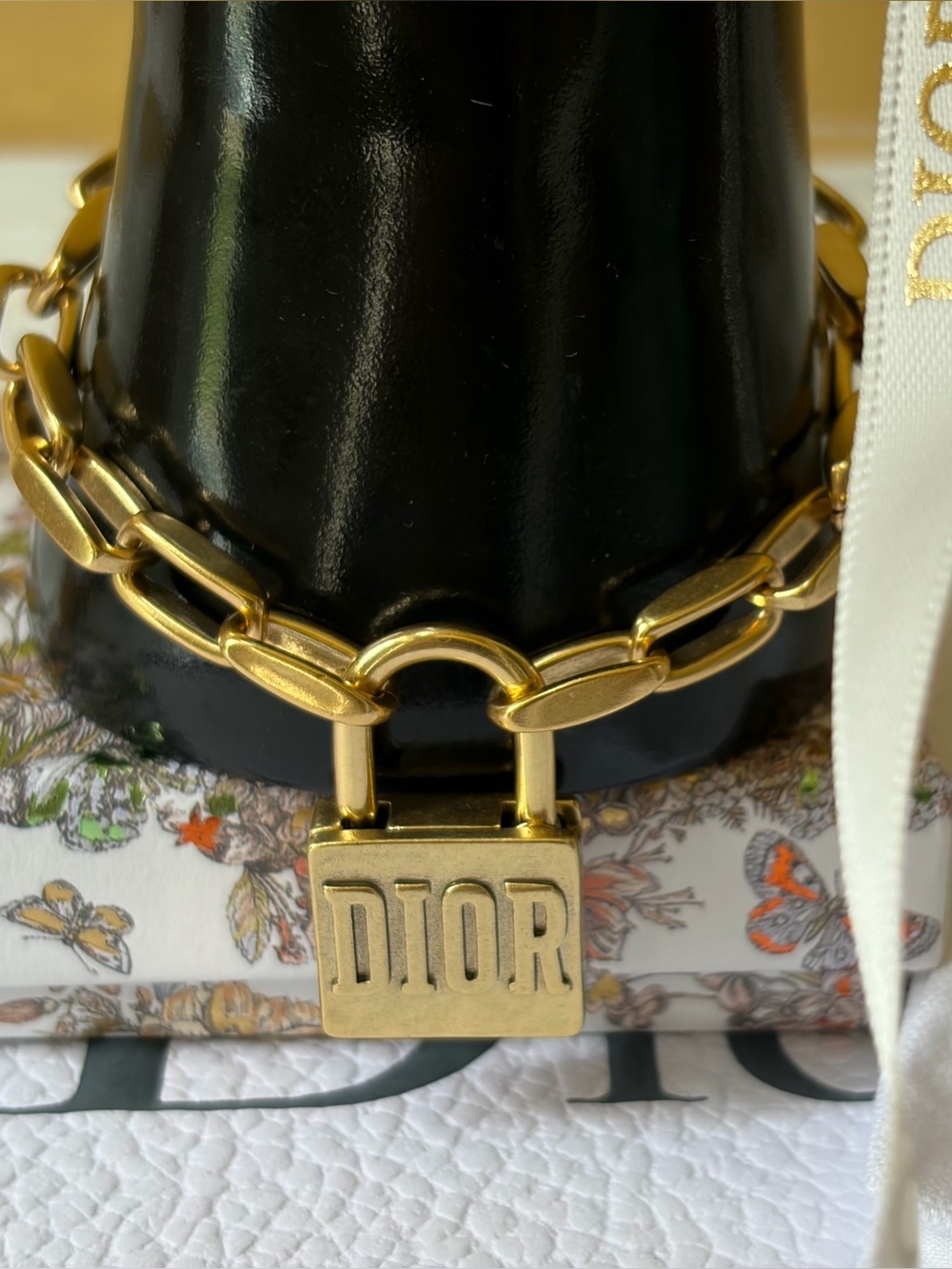 Dior Gold-tone Padlock  Charm bracelet - Picture 10 of 11